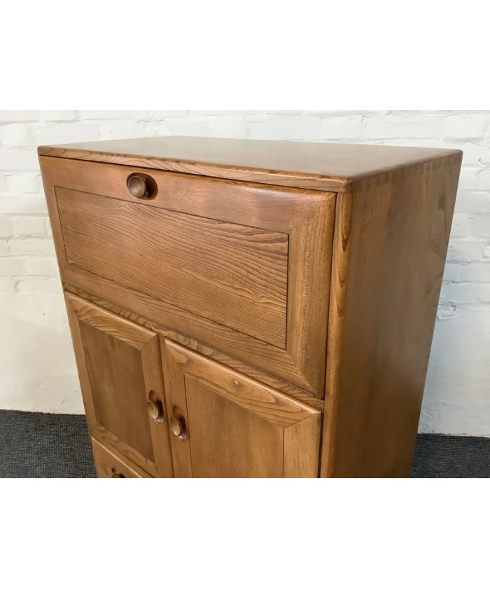 Ercol Windsor 469 Serving Cabinet/Bureau In Natural Elm.