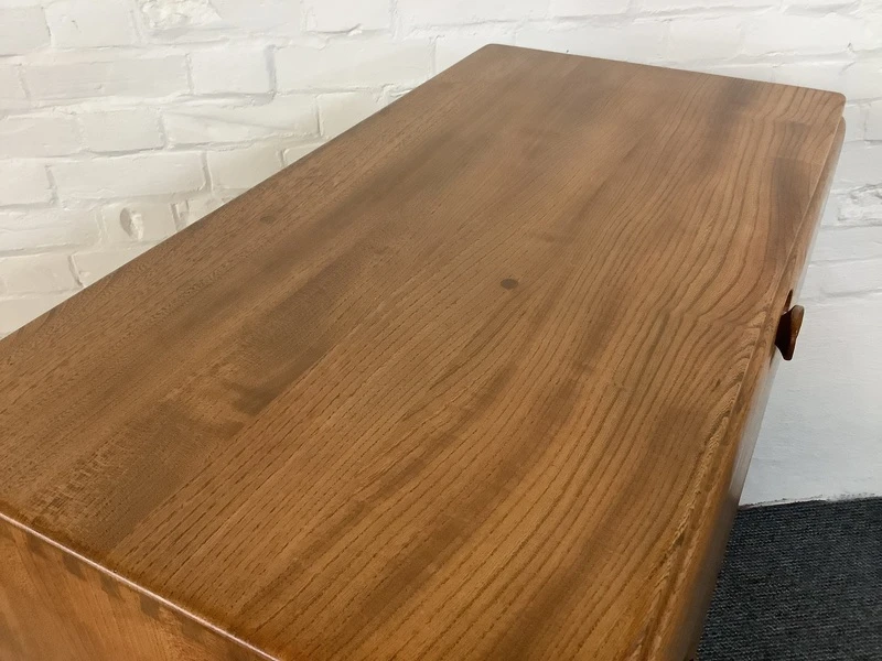 Ercol Windsor 469 Serving Cabinet/Bureau In Natural Elm.