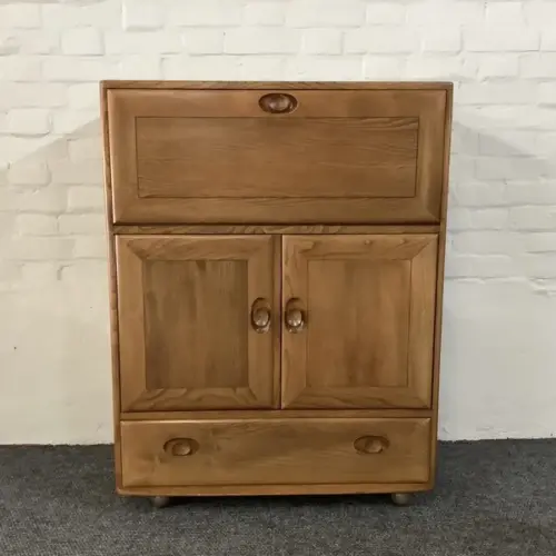 Ercol Windsor 469 Serving Cabinet/Bureau In Natural Elm.