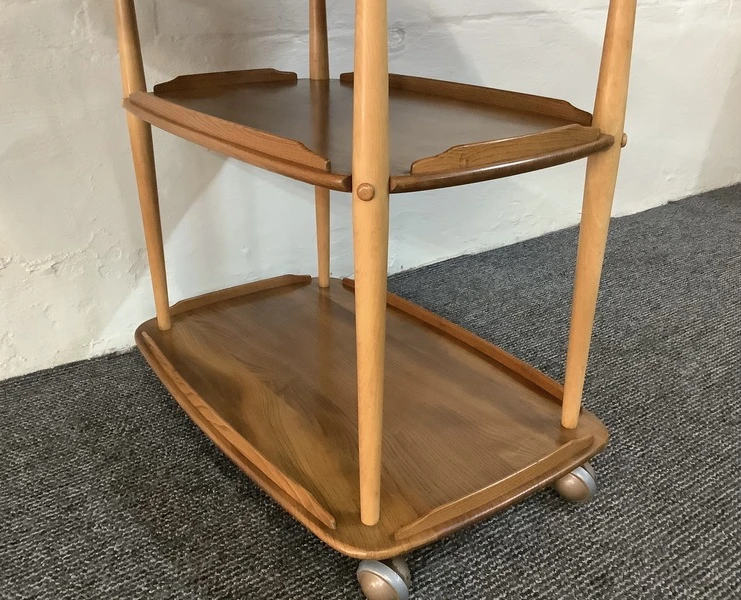 Ercol Windsor 505 Drop Leaf Serving Table On Castors.