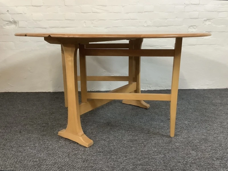 Ercol Windsor 610 Gate Leg Dining Table In Light Finish.