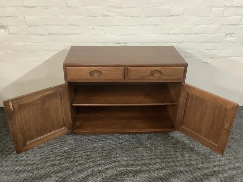 Ercol Windsor Cabinet In Golden Dawn Finish.