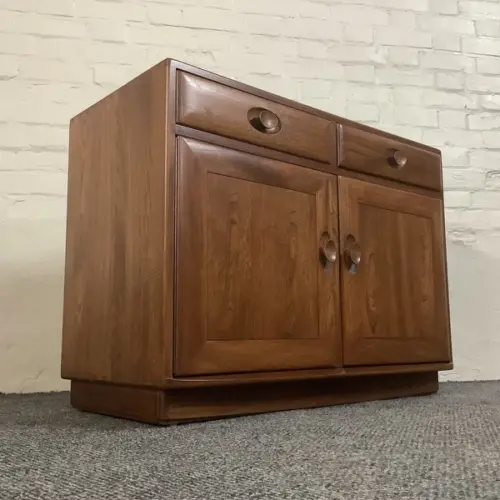 Ercol Windsor Cabinet In Golden Dawn Finish.