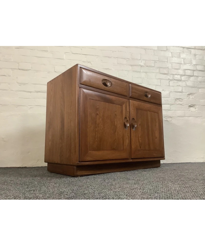 Ercol Windsor Cabinet In Golden Dawn Finish.