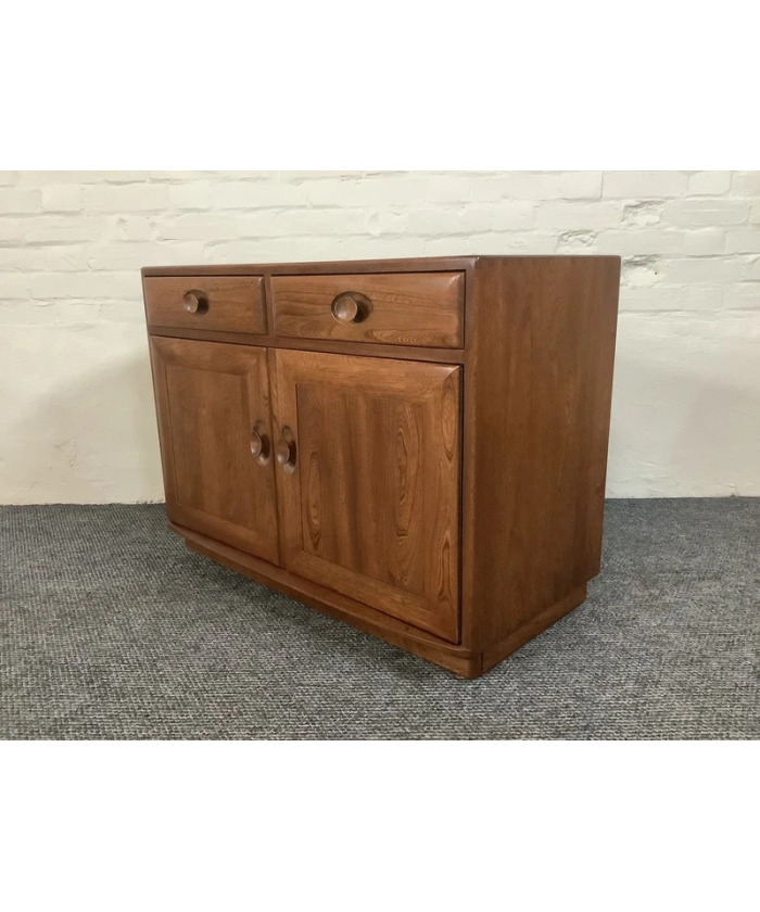 Ercol Windsor Cabinet In Golden Dawn Finish.
