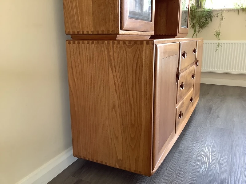 Ercol Windsor Sideboard Display.