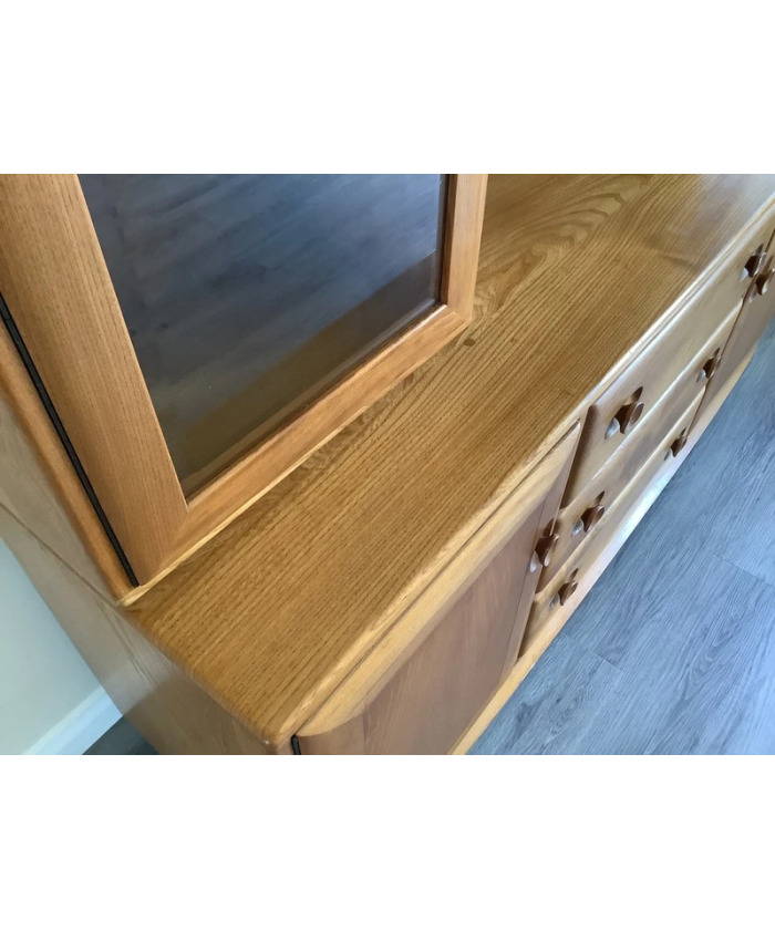Ercol Windsor Sideboard Display.