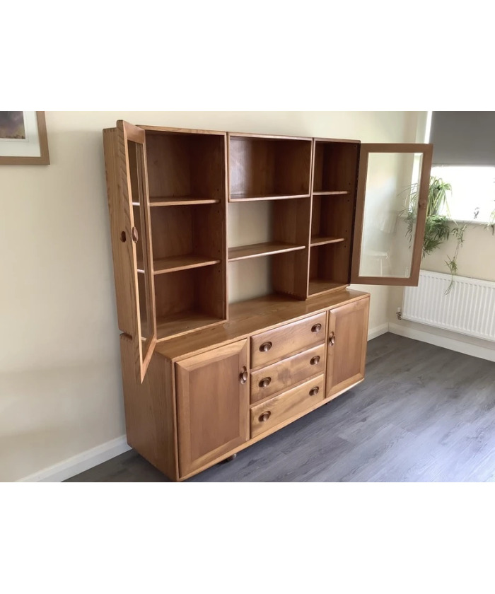 Ercol Windsor Sideboard Display.