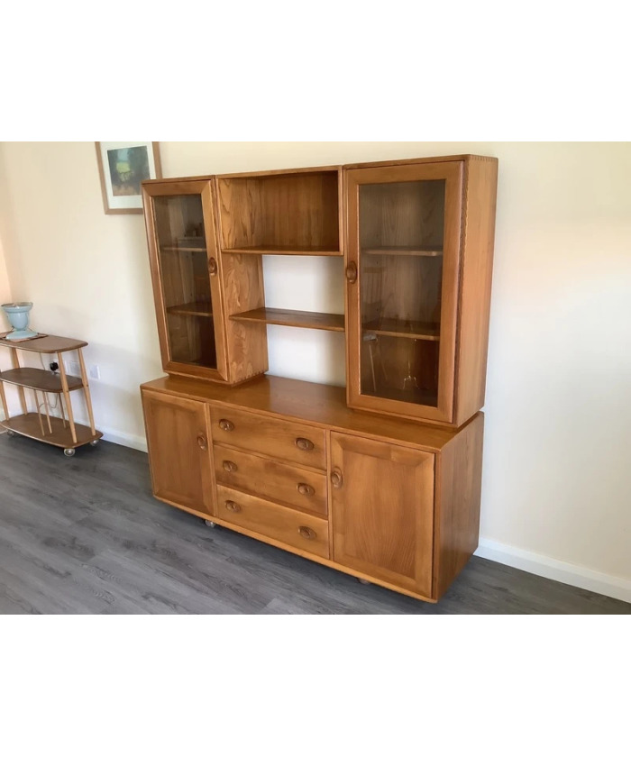Ercol Windsor Sideboard Display.