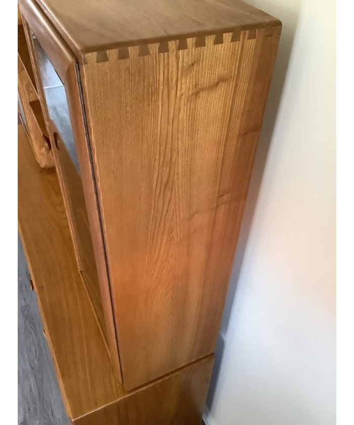 Ercol Windsor Sideboard Display.