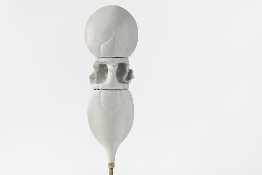 François Gueneau – Porcelain Silhouette Sculpture