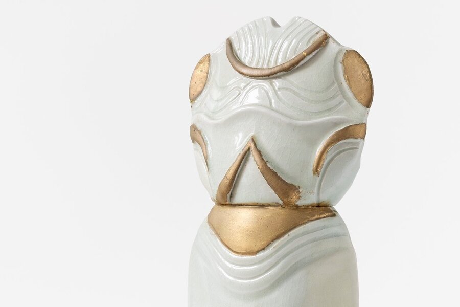 François Gueneau – White And Gold Porcelain Totem Sculpture