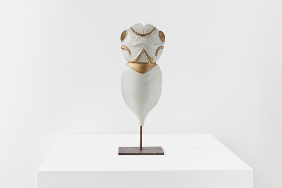 François Gueneau – White And Gold Porcelain Totem Sculpture
