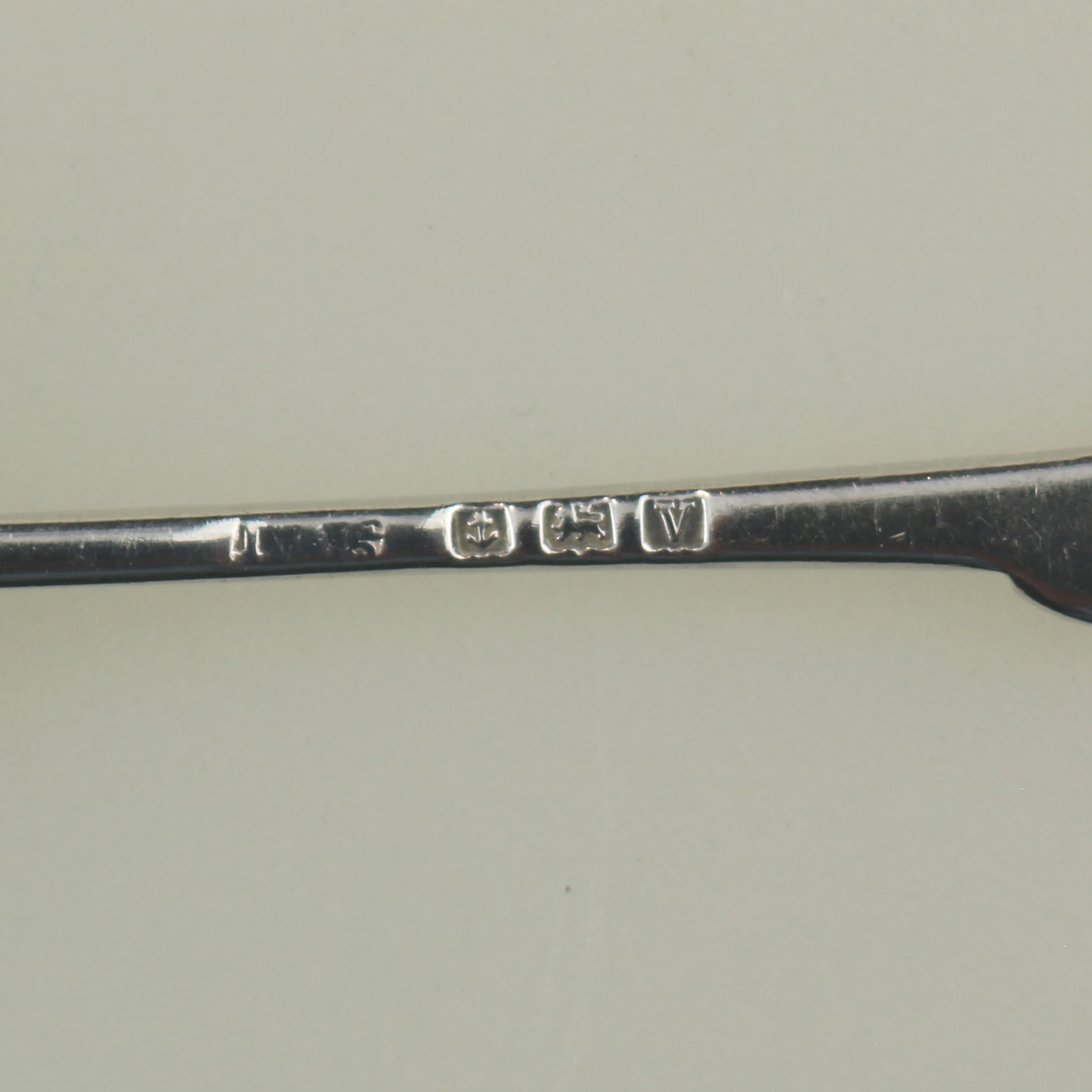 Fine antique George V English solid silver novelty Sporting Golfing Spoon C.1920