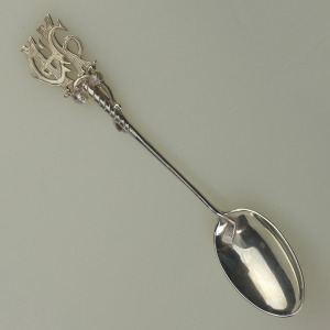 Fine antique George V English solid silver novelty Sporting Golfing Spoon C.1914