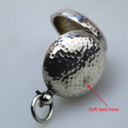 A scarce antique novelty golf ball English solid silver Sovereign Case C.1914 - Image 6