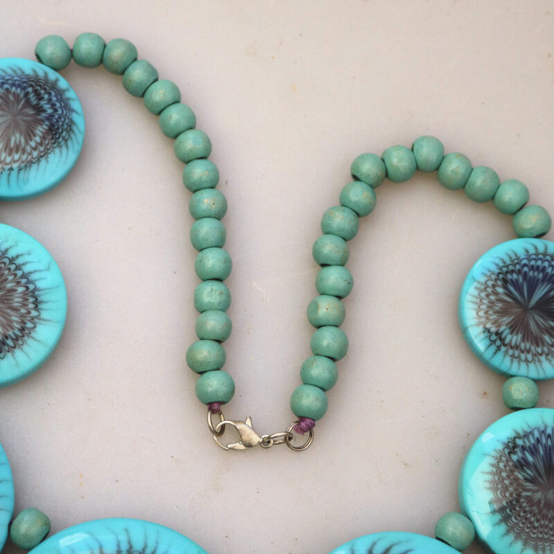 A Retro / Hippie costume jewellery designer Swinging Sixties Necklace C.1960's