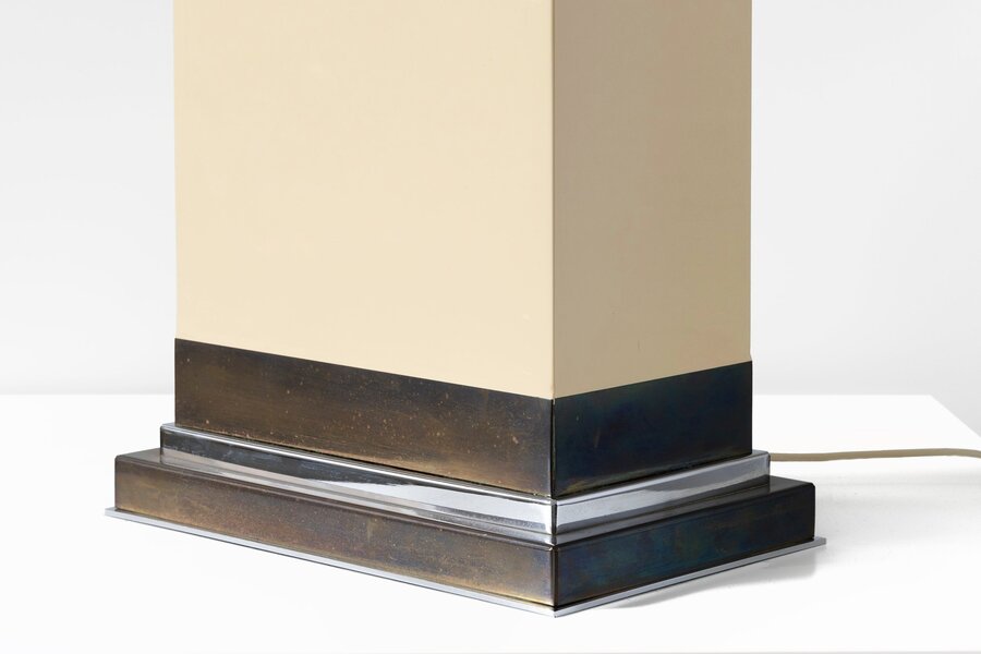 Jean Claude Mahey – Rectangular Cream Resin Table Lamp 1970s