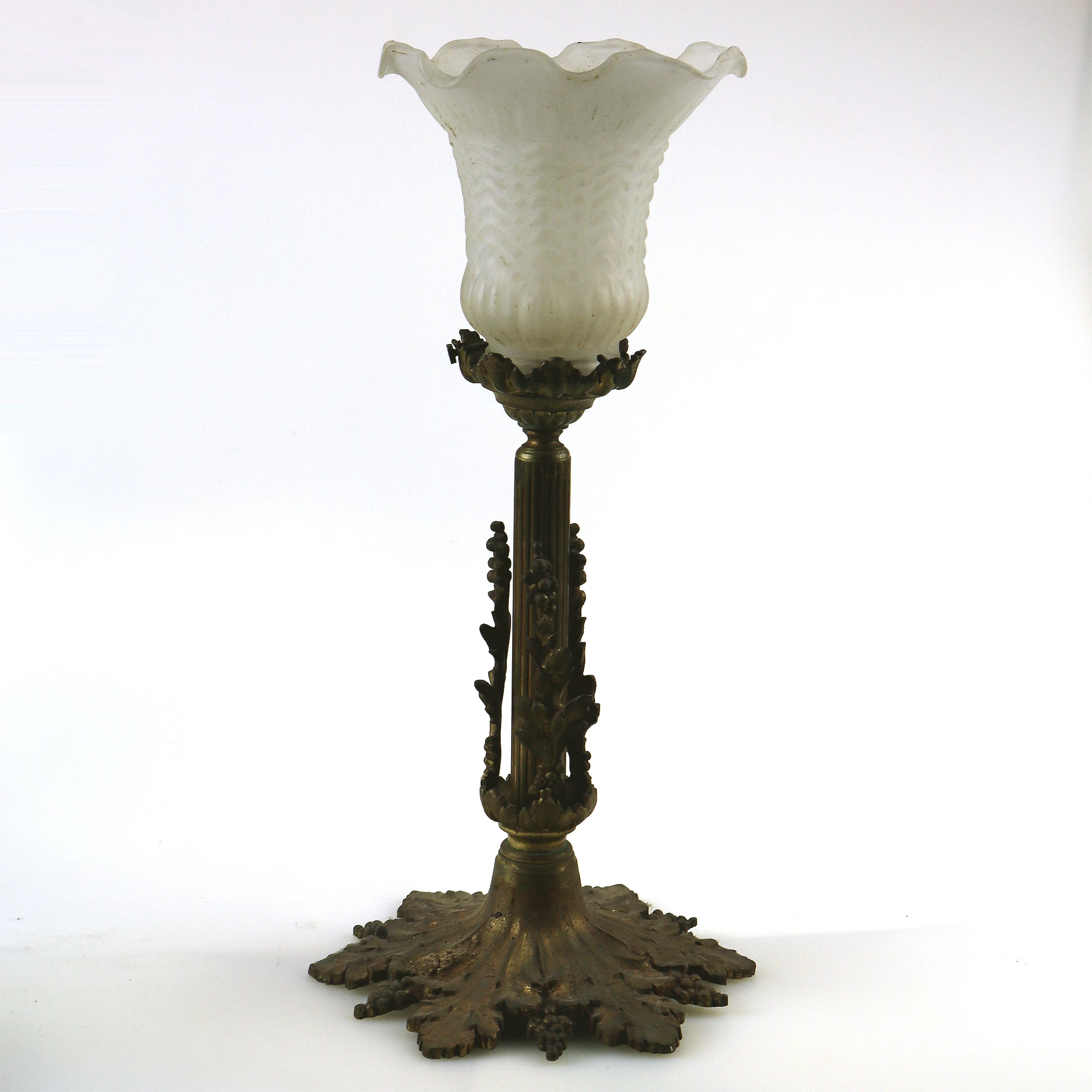 Lighting an antique brass & glass Lamp - no bulb holder C.early 20thC