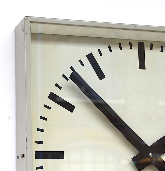 Large 44cm 1970s Czech Office/Commercial Industrial Wall Clock. Fully Guaranteed