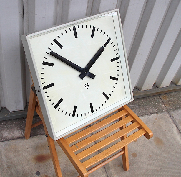 Large 44cm 1970s Czech Office/Commercial Industrial Wall Clock. Fully Guaranteed