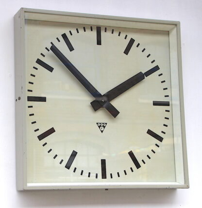 Large 44cm 1970s Czech Office/Commercial Industrial Wall Clock. Fully Guaranteed