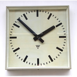 Large 44cm 1970s Czech Office/Commercial Industrial Wall Clock. Fully Guaranteed