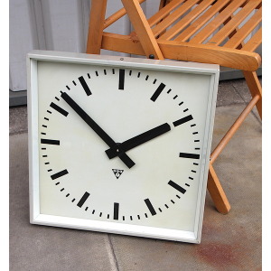 Large 44cm 1970s Czech Office/Commercial Industrial Wall Clock. Fully Guaranteed
