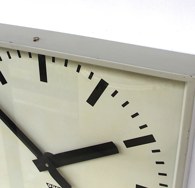 Large 44cm 1970s Czech Office/Commercial Industrial Wall Clock. Fully Guaranteed