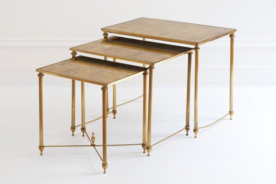 Maison Baguès – Nesting Tables