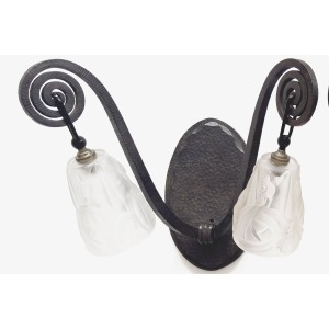 Maison Degué – French Pair Wrought Iron Smoked Tulip Glass Sconce Wall Lights 20th Century