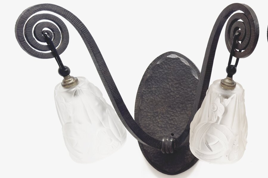 Maison Degué – French Pair Wrought Iron Smoked Tulip Glass Sconce Wall Lights 20th Century