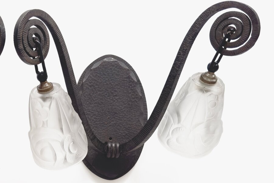 Maison Degué – French Pair Wrought Iron Smoked Tulip Glass Sconce Wall Lights 20th Century