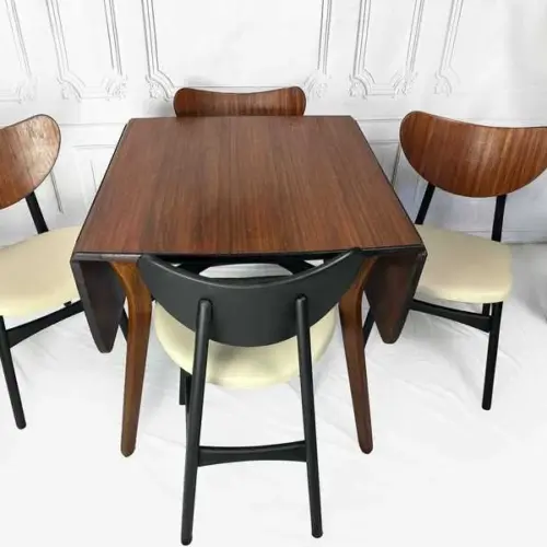 Mid Century Butterfly Dining Table With Four Reupholstered Butterfly Chairs From G Plan, United Kingdom, 1950s