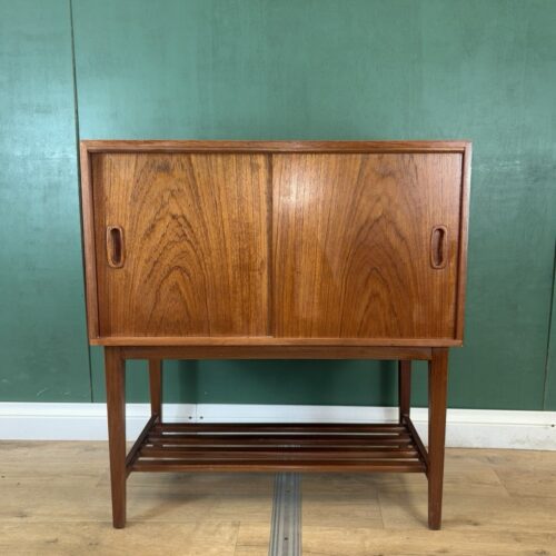 Mid Century Danish 🇩🇰 Teak Record Media Cabinet-Courier
