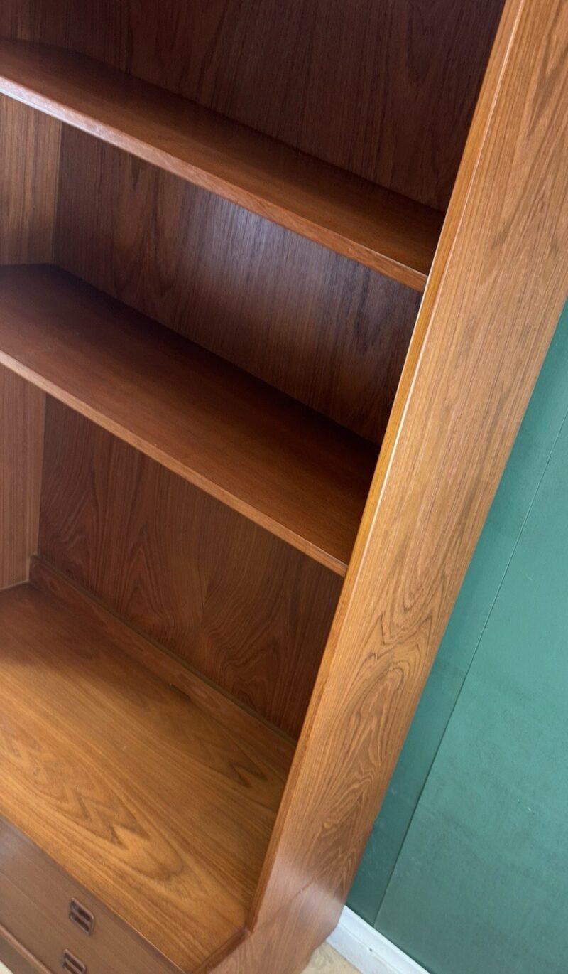 Mid Century Danish 🇩🇰 Teak Sideboard Bookcase-Courier