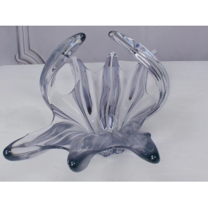 Mid Century French Crystal Glass Fruit Bowl Or Centerpiece By Art Vannes France, 1960 69. Vintage Art Glass