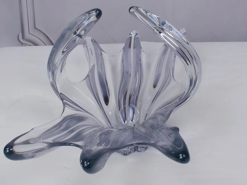 Mid Century French Crystal Glass Fruit Bowl Or Centerpiece By Art Vannes France, 1960 69. Vintage Art Glass