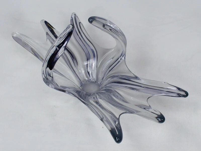 Mid Century French Crystal Glass Fruit Bowl Or Centerpiece By Art Vannes France, 1960 69. Vintage Art Glass