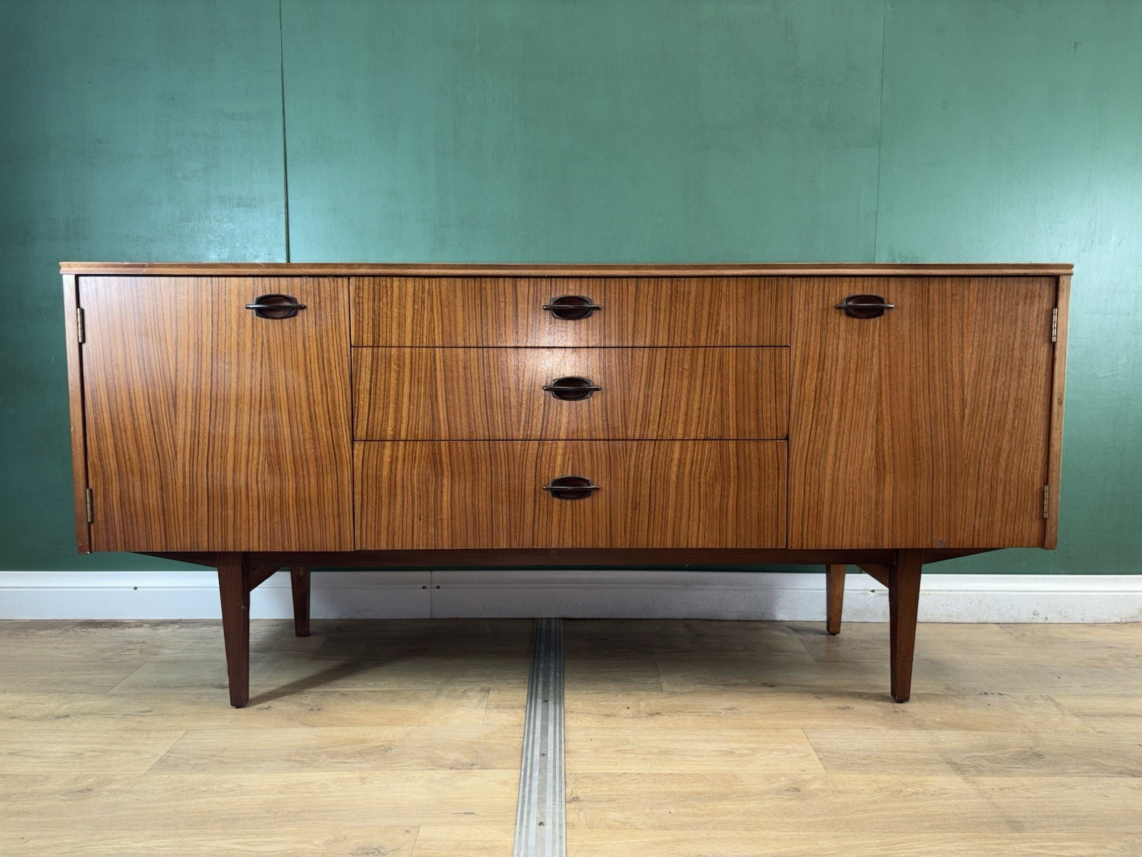 Mid Century Teak Compact Sideboard By Elliot’s Of Newbury-Courier