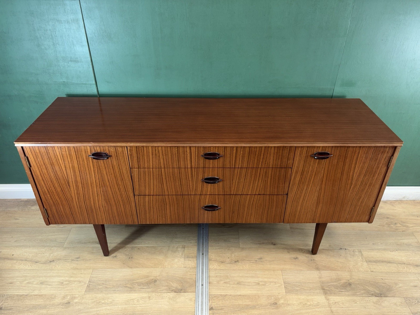 Mid Century Teak Compact Sideboard By Elliot’s Of Newbury-Courier
