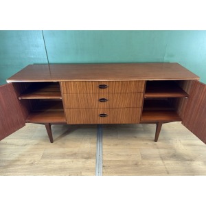 Mid Century Teak Compact Sideboard By Elliot’s Of Newbury-Courier