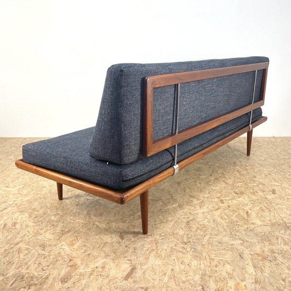 Minerva Sofa By Peter Hvidt And Orla Molgaard For France And Son