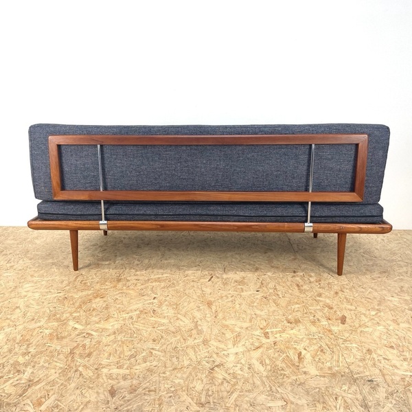 Minerva Sofa By Peter Hvidt And Orla Molgaard For France And Son