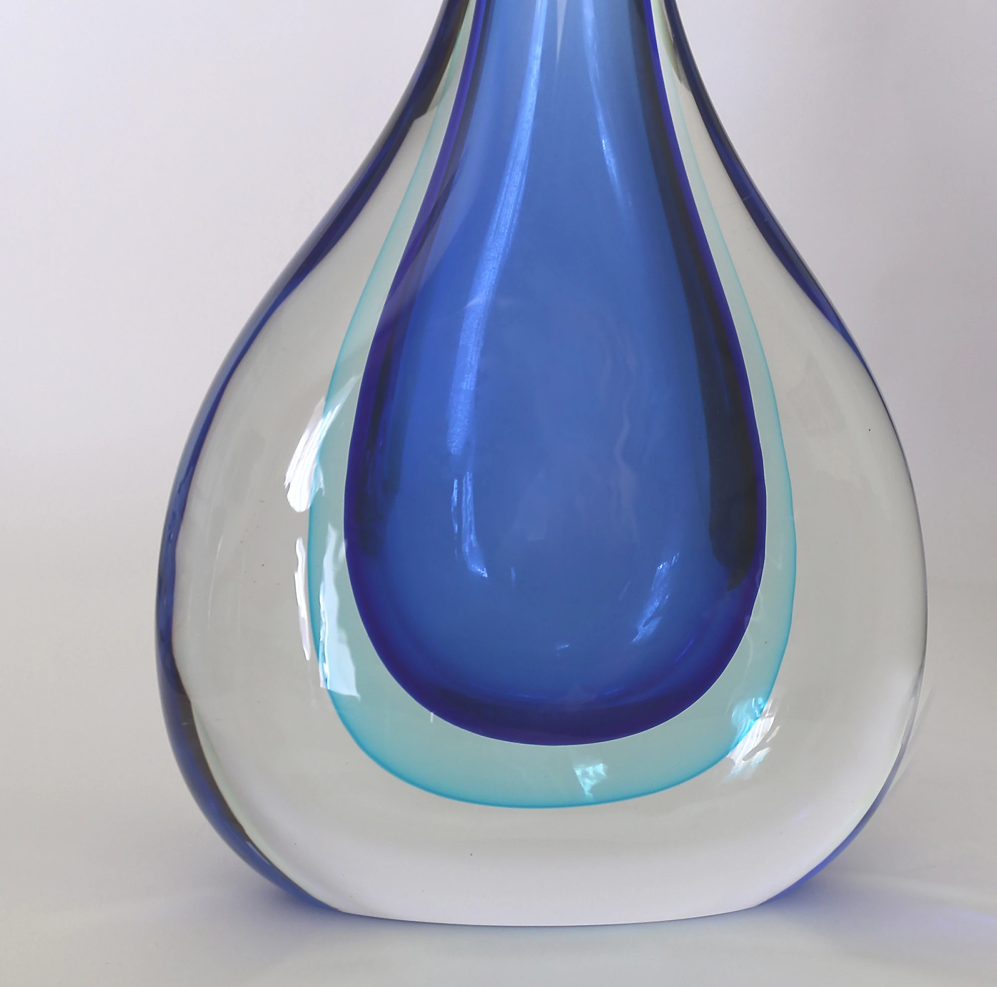 Gigantic 55.5 cm Art Glass Murano Sommerso Cenedese teardrop bottle Vase C.20thC