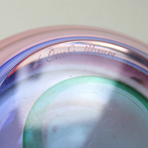 A very good & large mid-century Italian Art Glass Murano Sommerso Bowl signed by Luigi Onesto 23cm C.20thC
