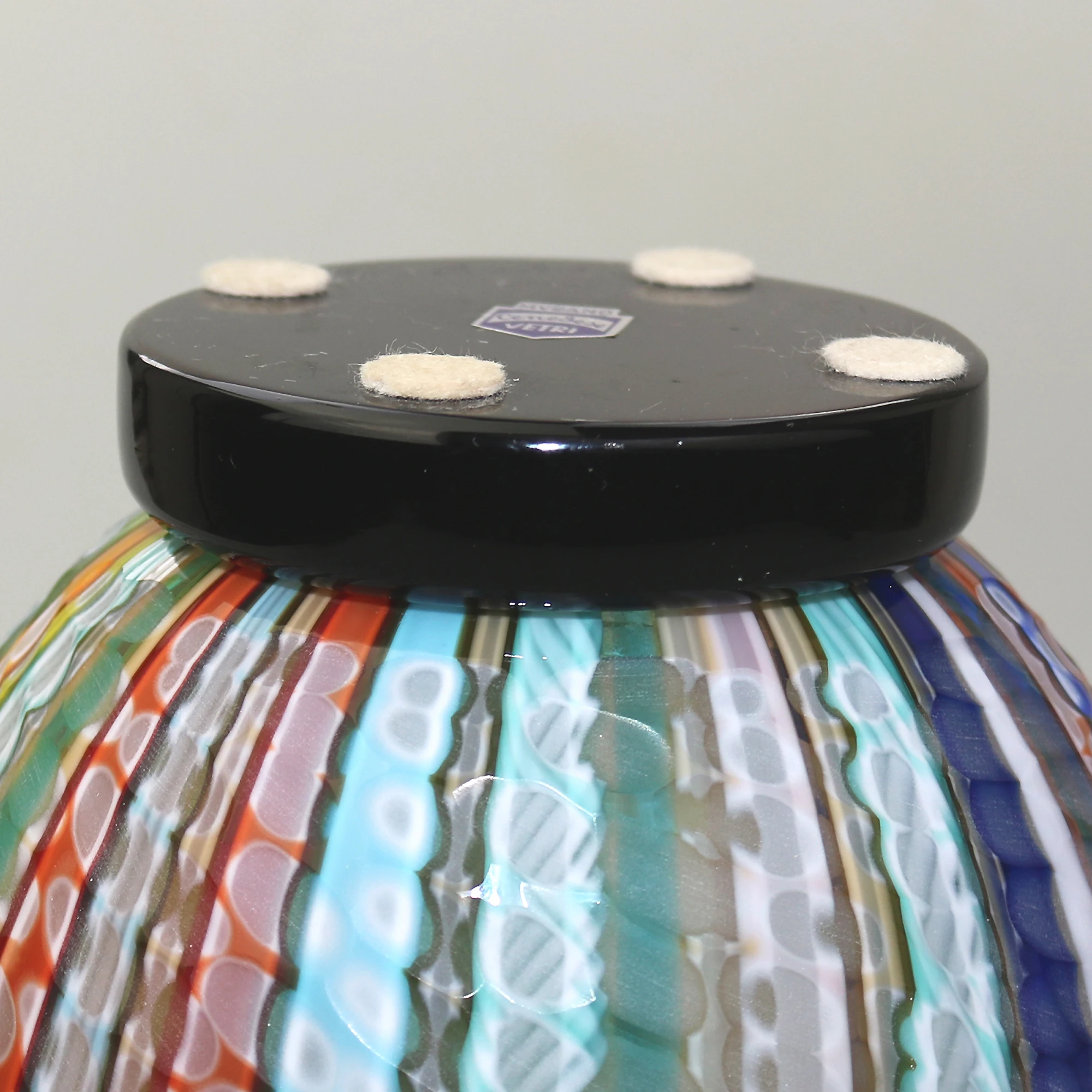 Extraordinary very fine mid-century signed Gino Cenedese Murano Vetri textured multi-coloured cane Vase 15cm C.20thC