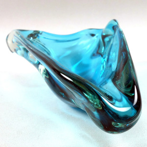 A retro mid-century Murano Sommerso organic freeform art glass Bowl - Star Trek Communicator design C.1970's