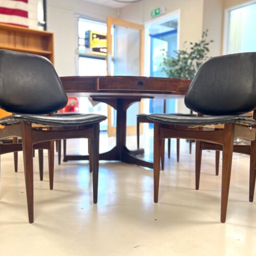 Pair of Eilliotts of Newbury, Teak and Leatherette Dining Chairs