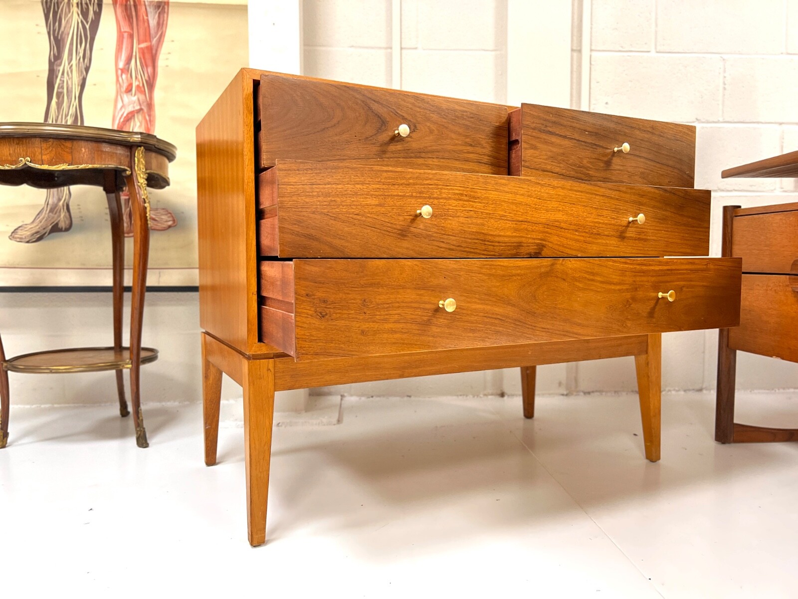 Peter Hayward for Uniflex, Mid Century, Walnut Chest of Drawers